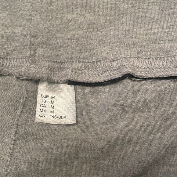 Flared Wide Legged Pants Heather Gray Medium for Casual Wear or Workouts - Picture 9 of 14